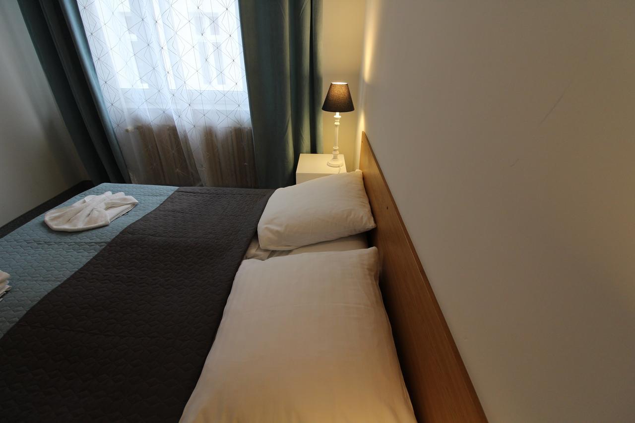 Sloneczny Apartament Przy Promenadzie Swinoujscie Kültér fotó